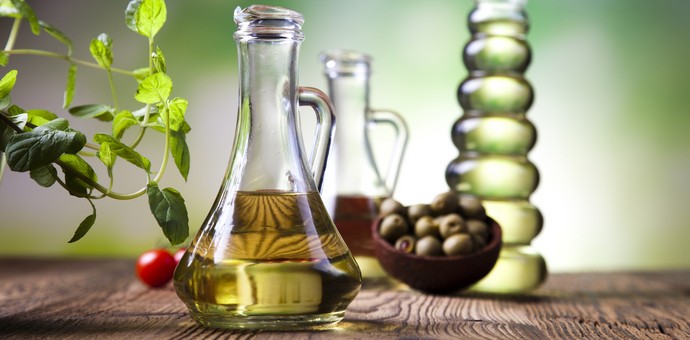 Olive Oil Bottle Image