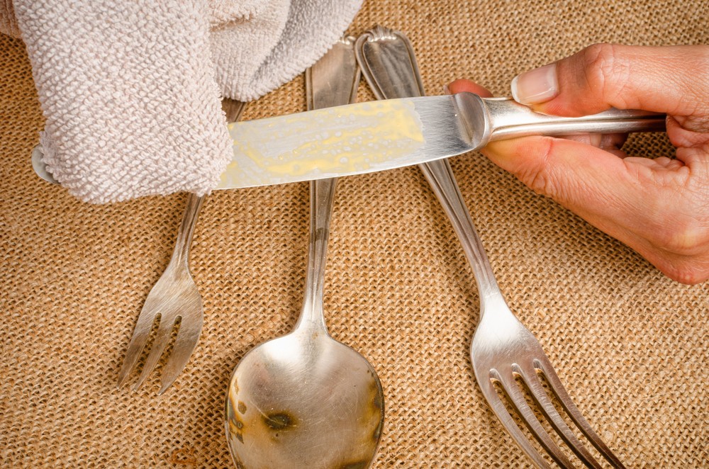 How to clean oxidised silver cutlery? - Thrifty Home