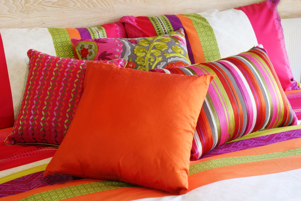 colour-pillows