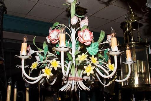 Top 15 Awesome Hanging Lights to Illuminate Your Living Room