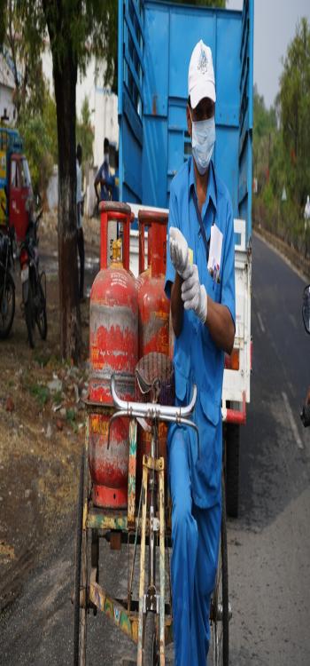 LPG gas refilling and delivery