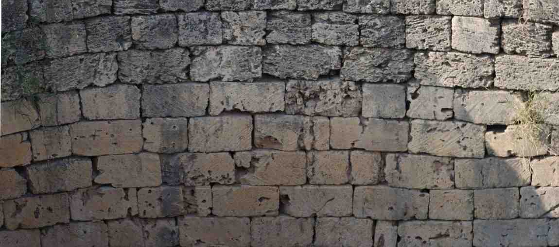masonry-compound-wall