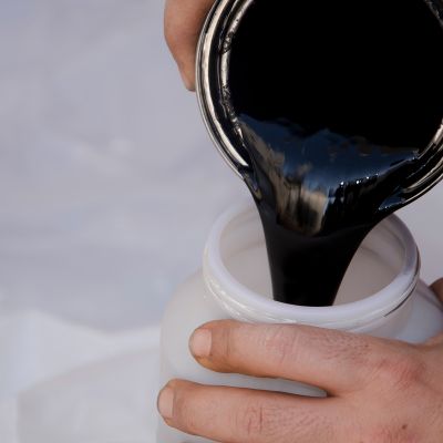 What Is Synthetic Enamel Paint?