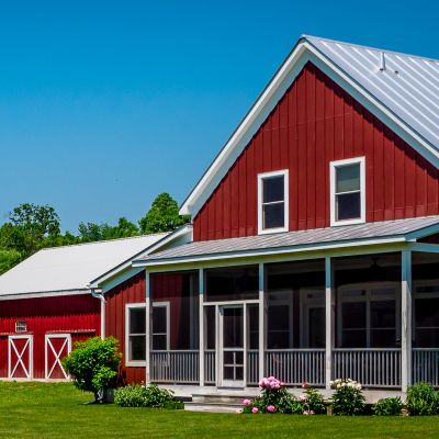 What Does Farmhouse Style Mean
