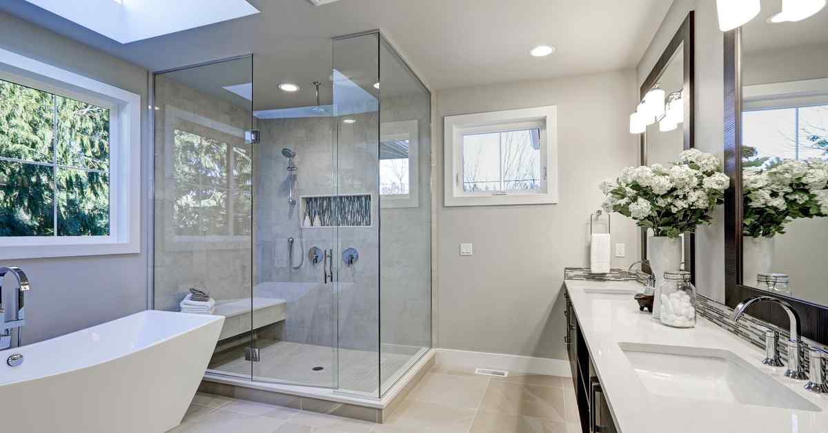 Master Bath Toilet Partition Design Ideas