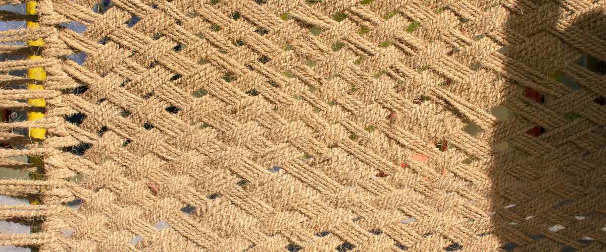 14 Royal Texture Paint Designs for Your Bedroom