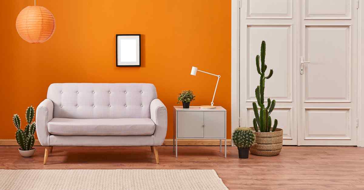 Beautiful-Orange-Two-Colour-Combinations-for-Bedroom-Walls