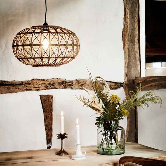 Stay Up To Date On The Latest Trends With Natural Materials