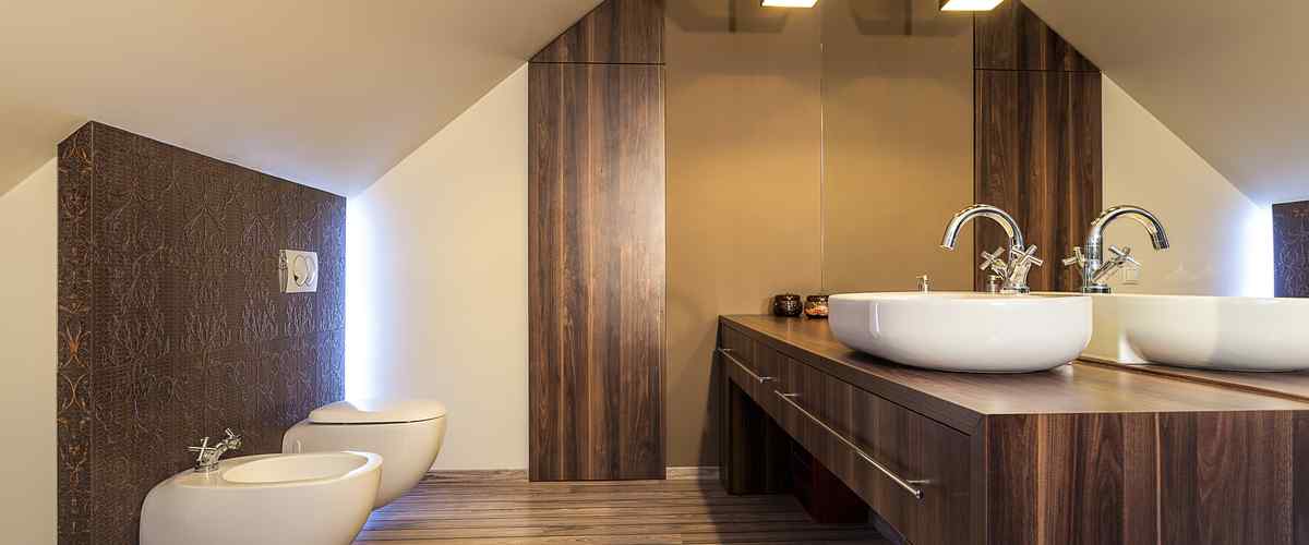 Wooden Bathroom Ceiling Design