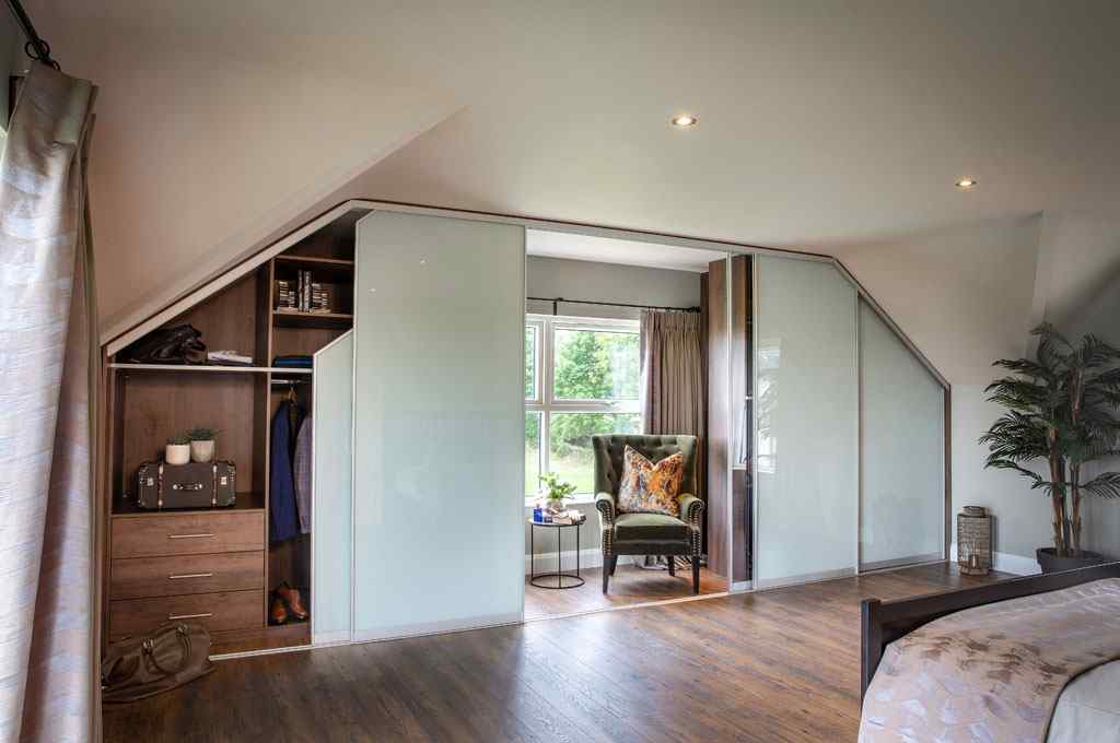 White Wardrobe Designs