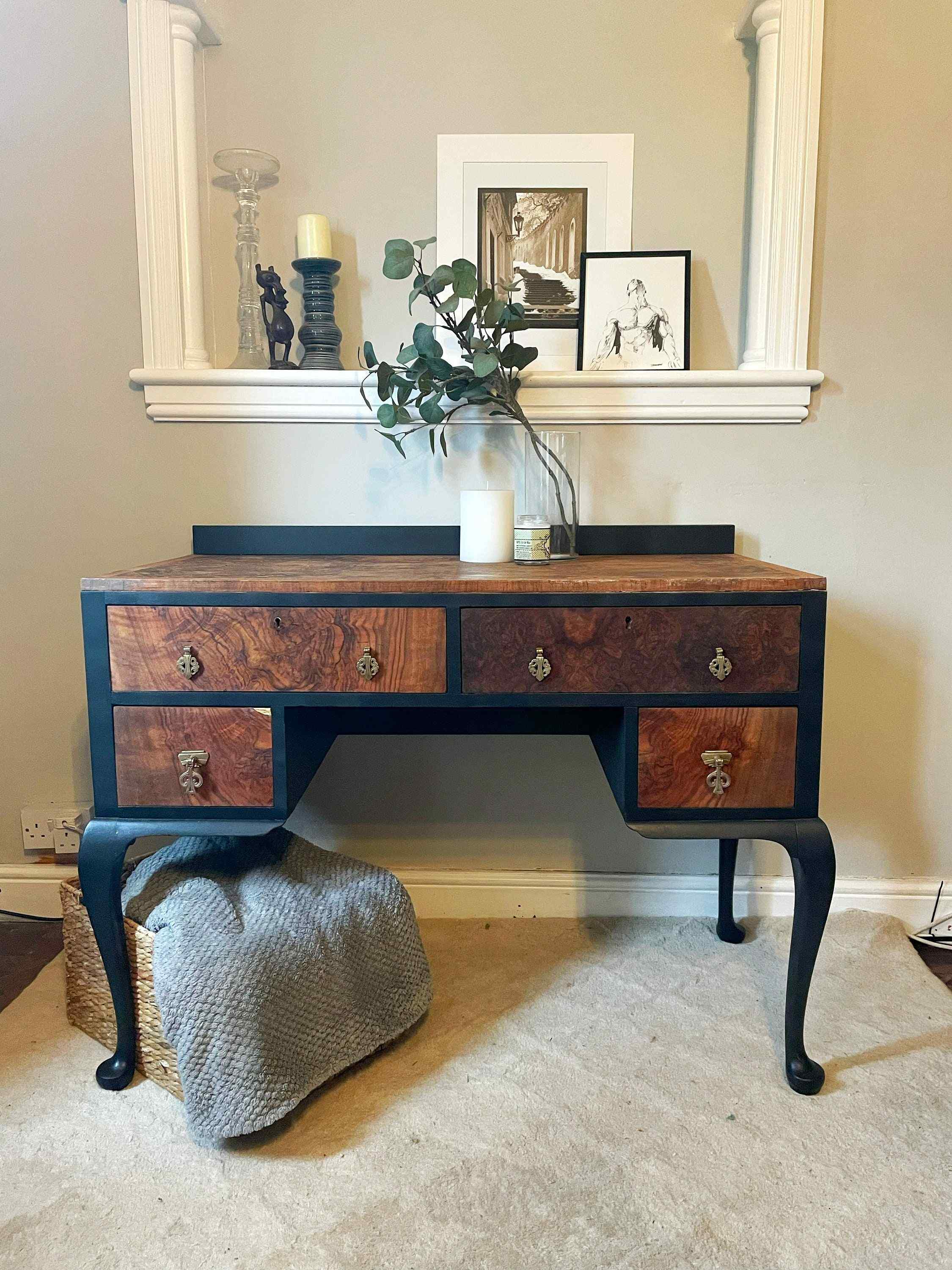 Combine and Contrast dressing table design