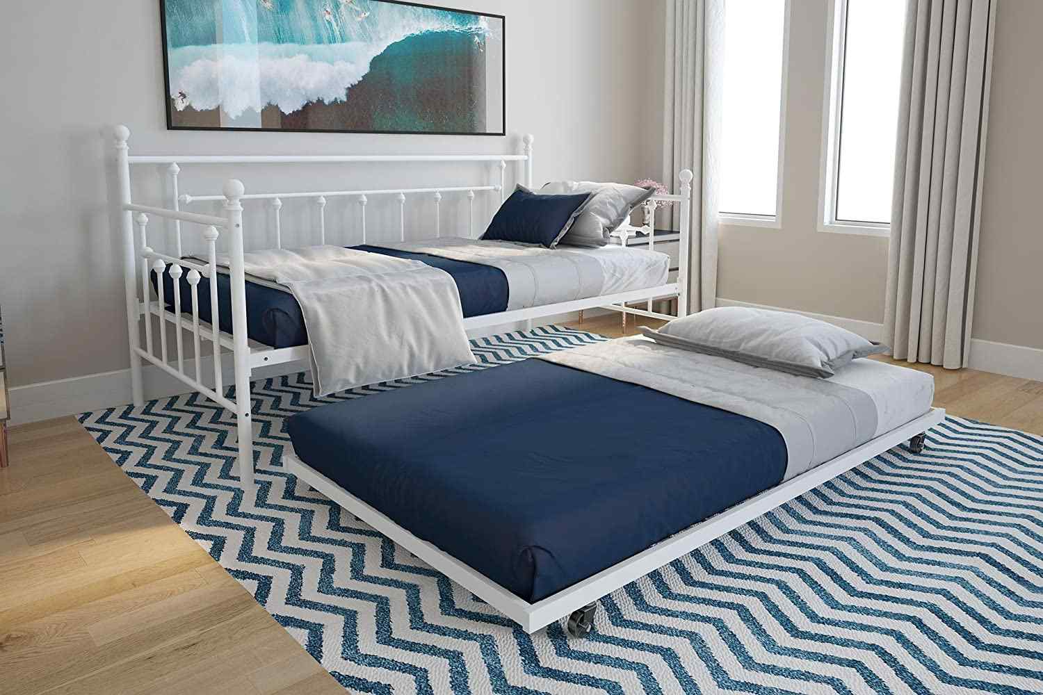 trundle bed