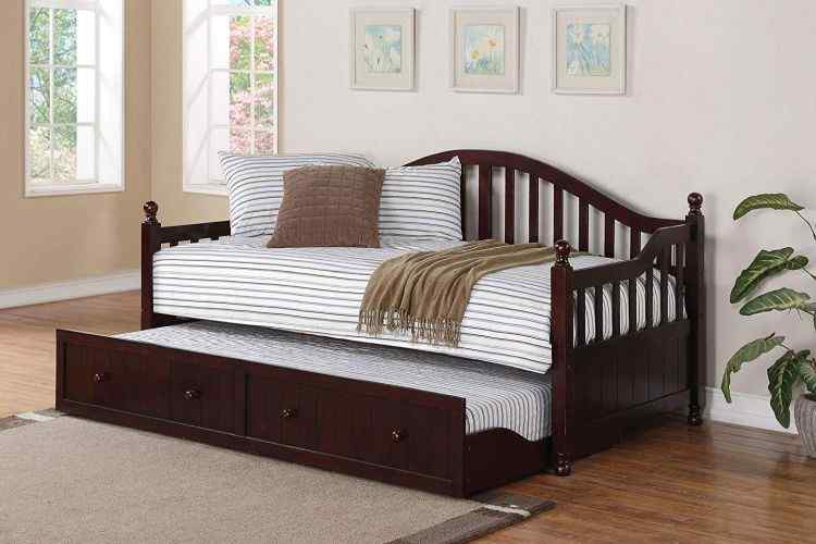trundle bed