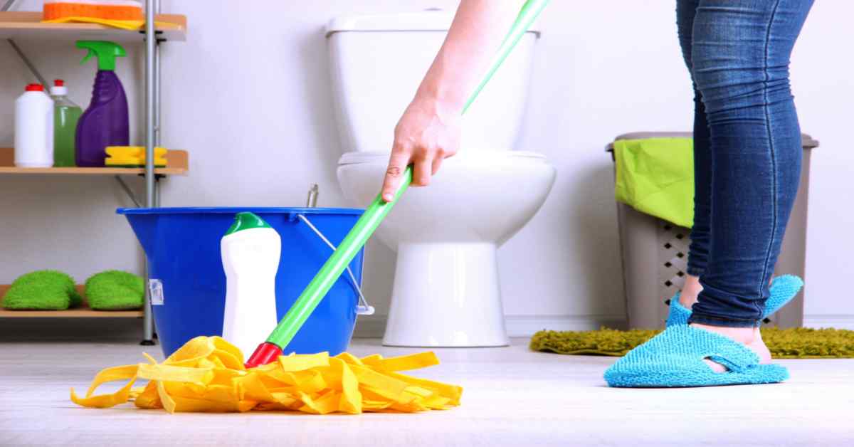 Best Bathroom Cleaning Services in Noida | Upto 60% OFF - NoBroker