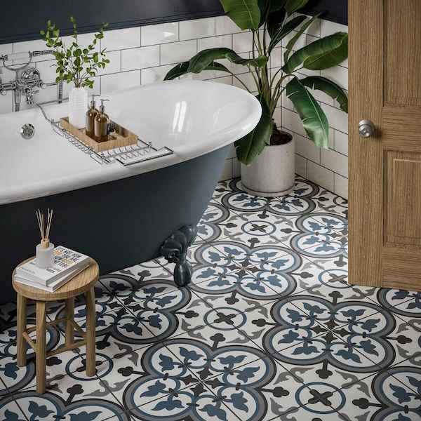 Blue Bathroom Tiles Design 