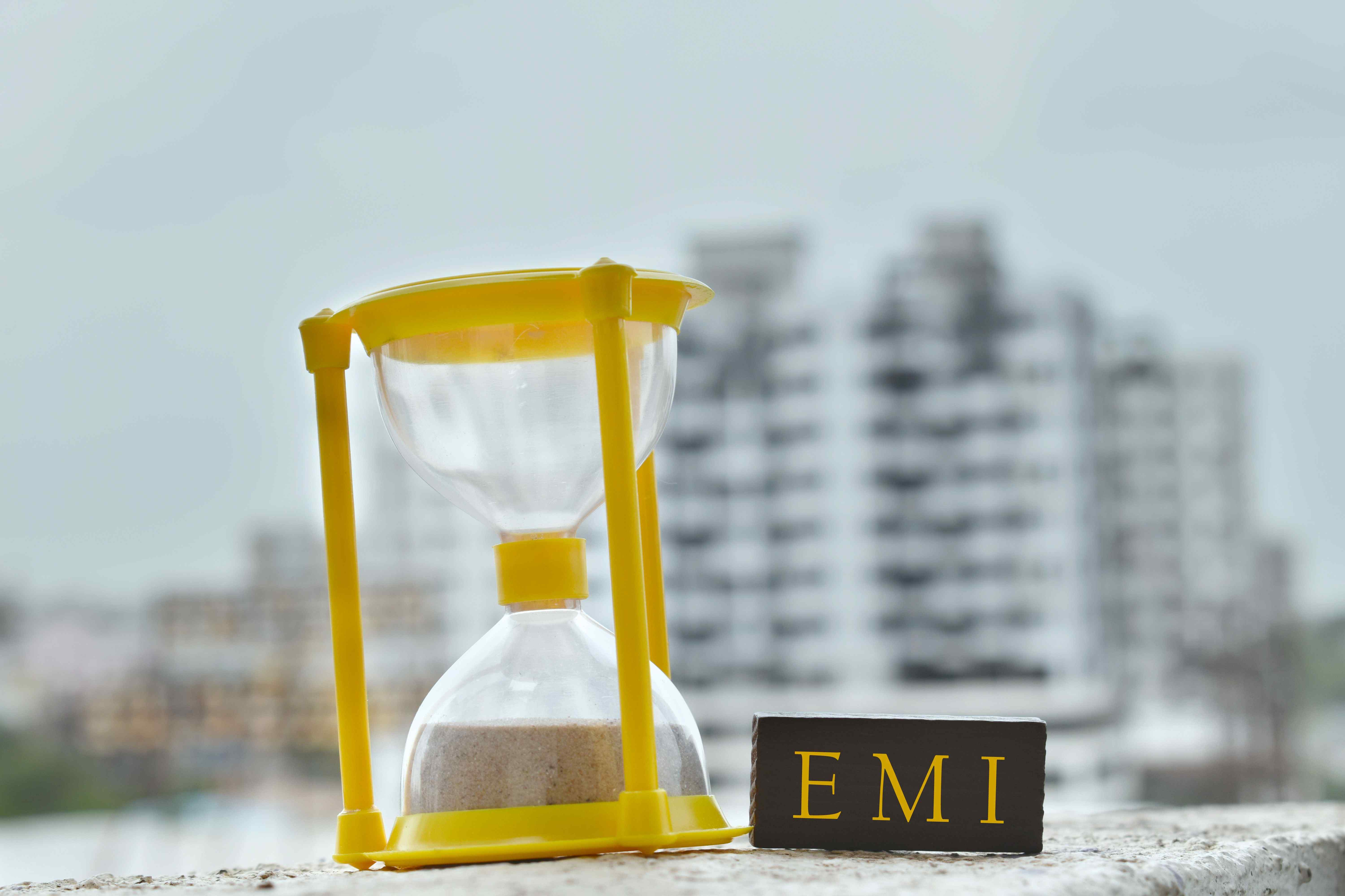 How to use the Axis Bank Home Loan Calculator to your advantage.