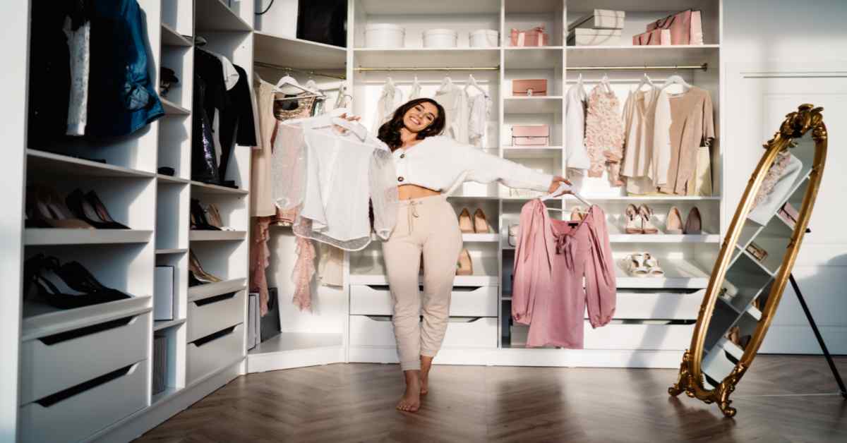 10 Luxury Women's Walk-In Closet Ideas to Inspire Your Style