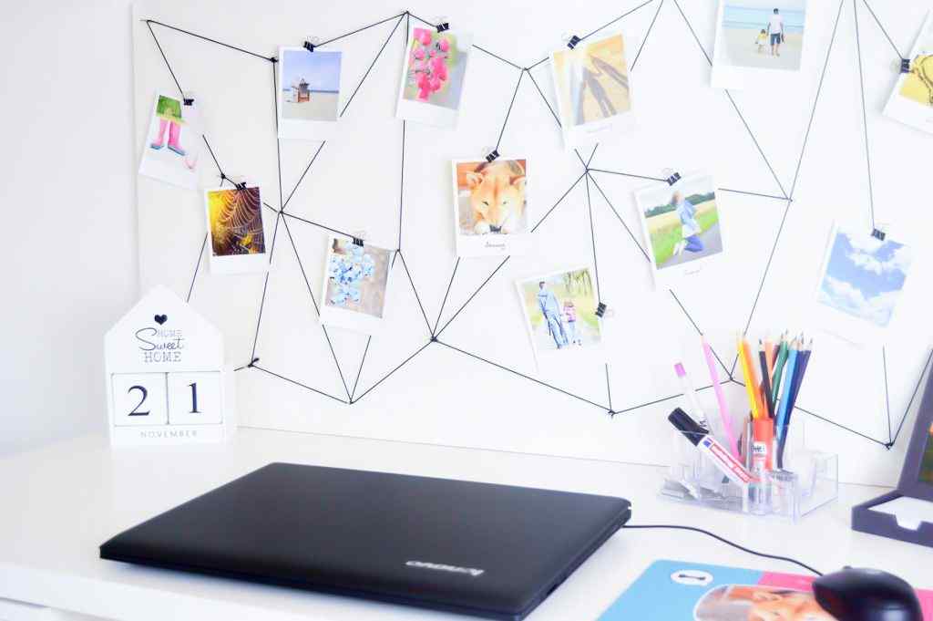 Bedroom Wall Photo Ideas