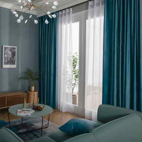 Living Room Curtain Design