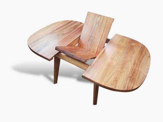 Space-Saving Dining Tables