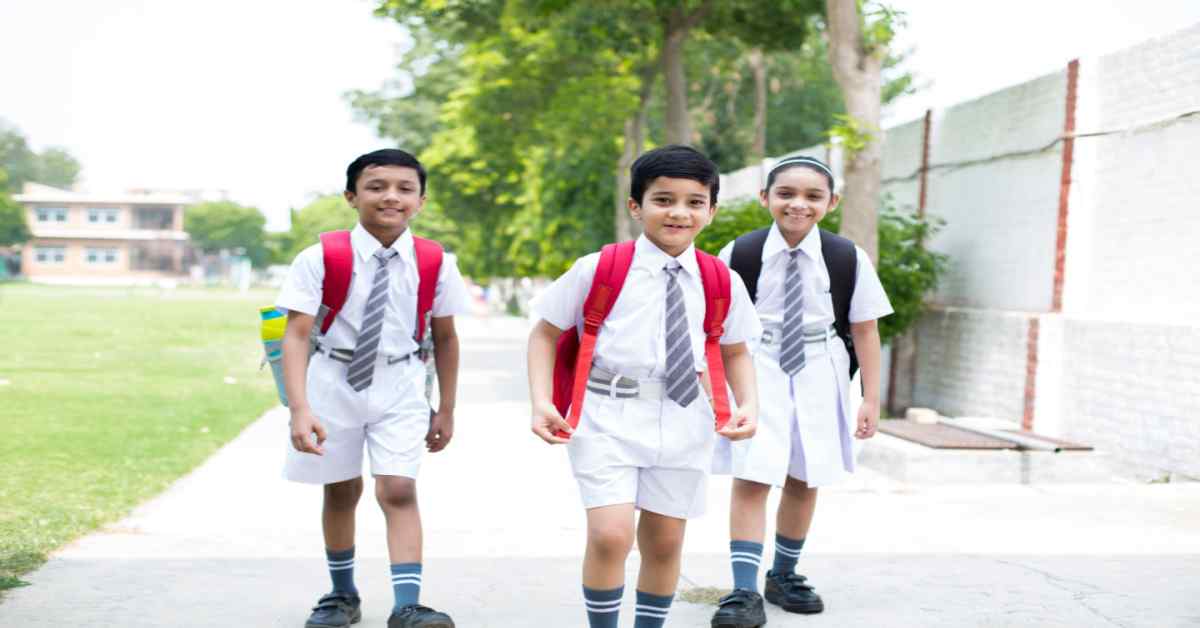 schools in Juhu