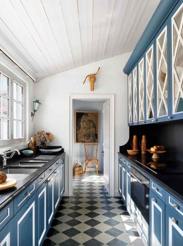 Blue Kitchen Adding Colour and Style to Your Kitchen