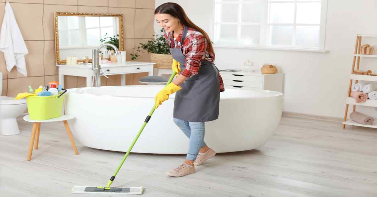 Bathroom Cleaning Guides & Tips