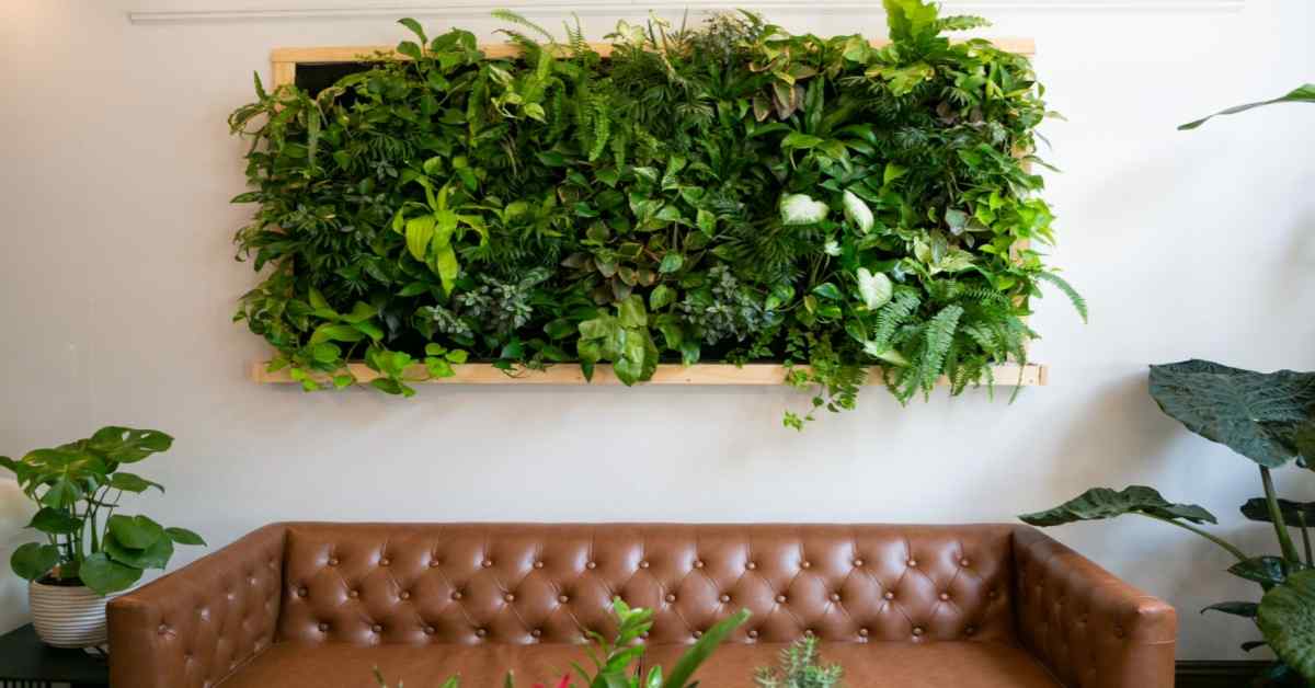 wall-mounted-plants-decor-for-living-room
