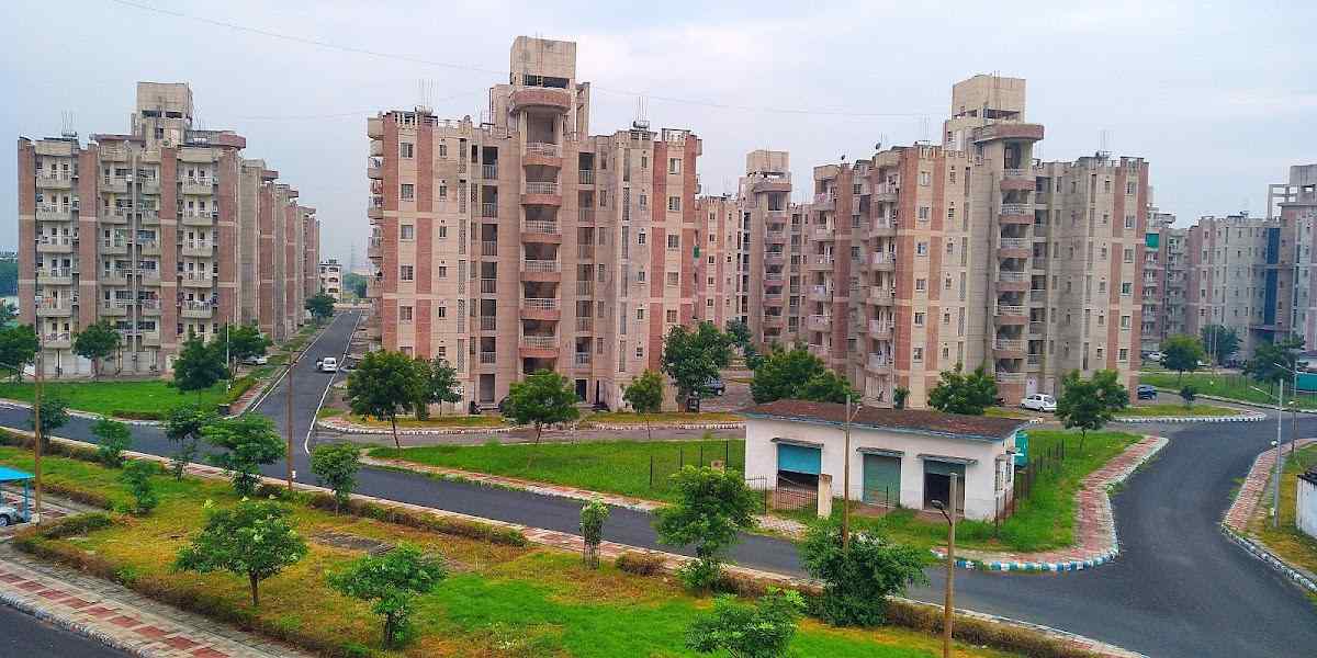 sector 33 place to investement in gurgaon