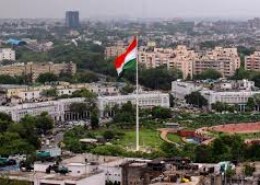 Which apartments have ready to move 2BHK flats in Delhi?