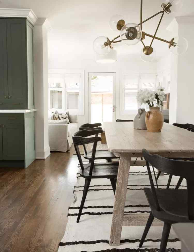 Small Dining Room Lighting Ideas