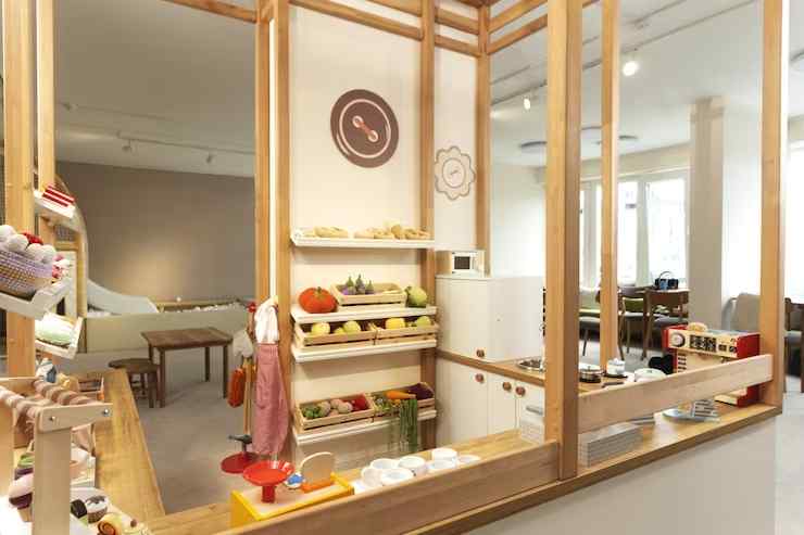  Glass Partitions for Living Room