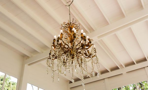 Top Chandelier Designs in the Market That You Need to Know About