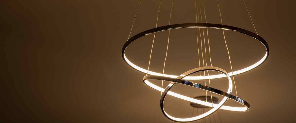Chandelier - Latest Designs/Metallic