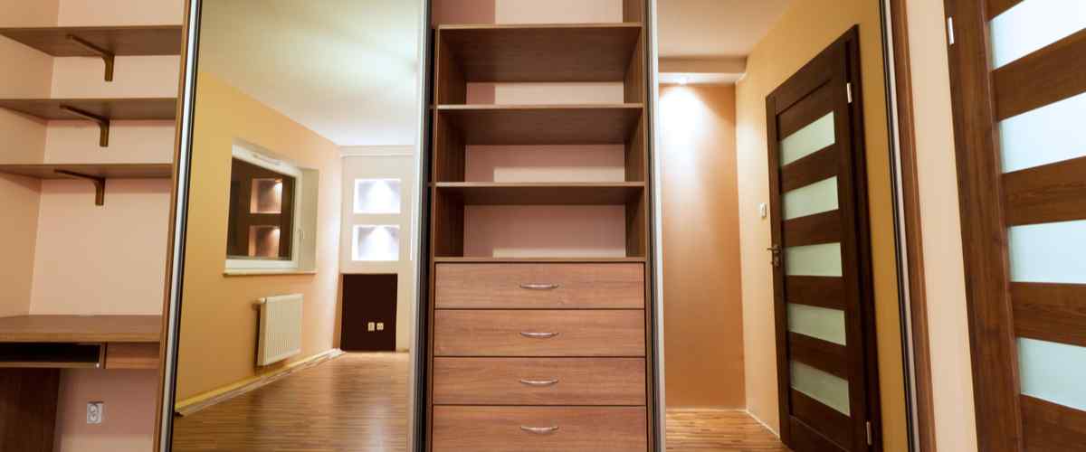 Modern Cupboard Design For Hall