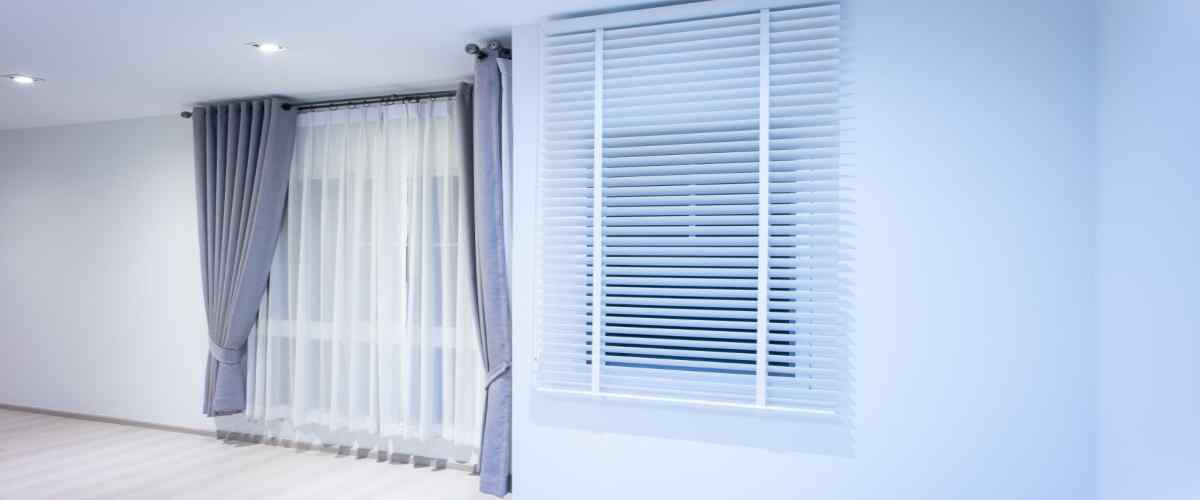 Bedroom Curtain Design