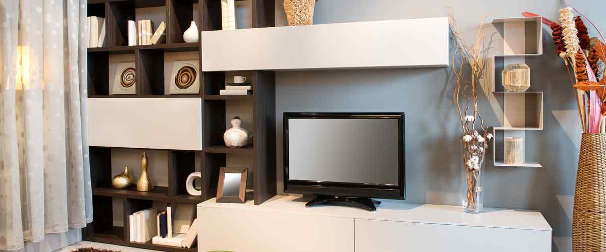 Small Cupboard Design for Hall