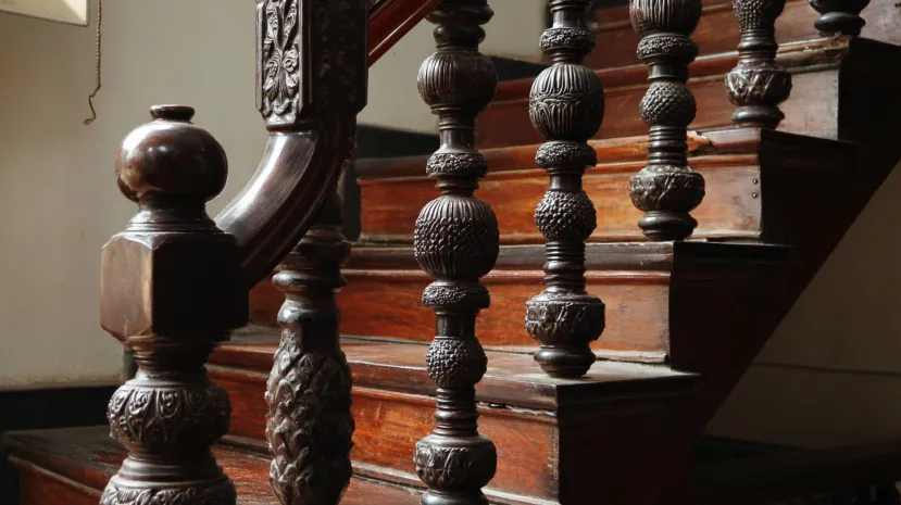 Traditional Wooden Staircase Design