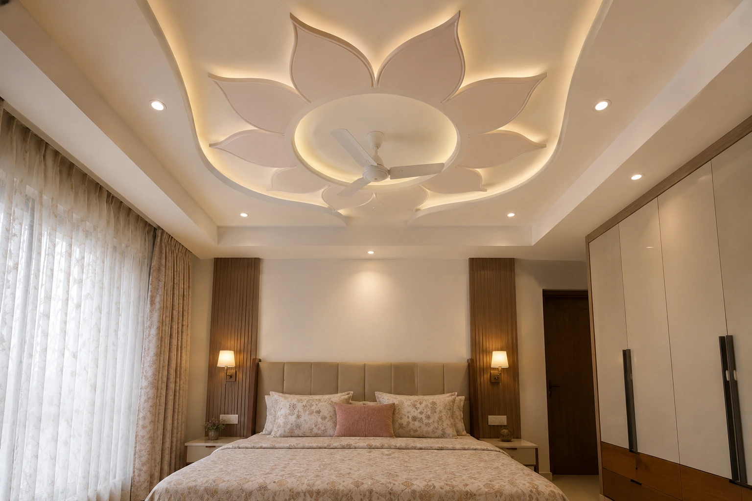 Ivory and beige ceiling