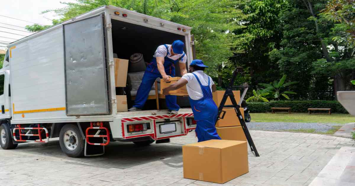 How To Pack Table for Moving Step-by-Step Process