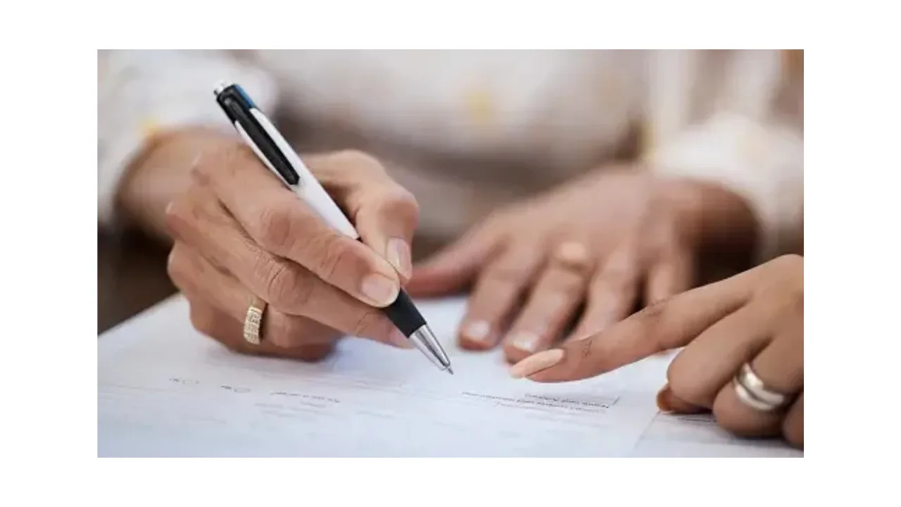 Name Change Process After Divorce in India: Documents, Procedure and Timeline 2026
